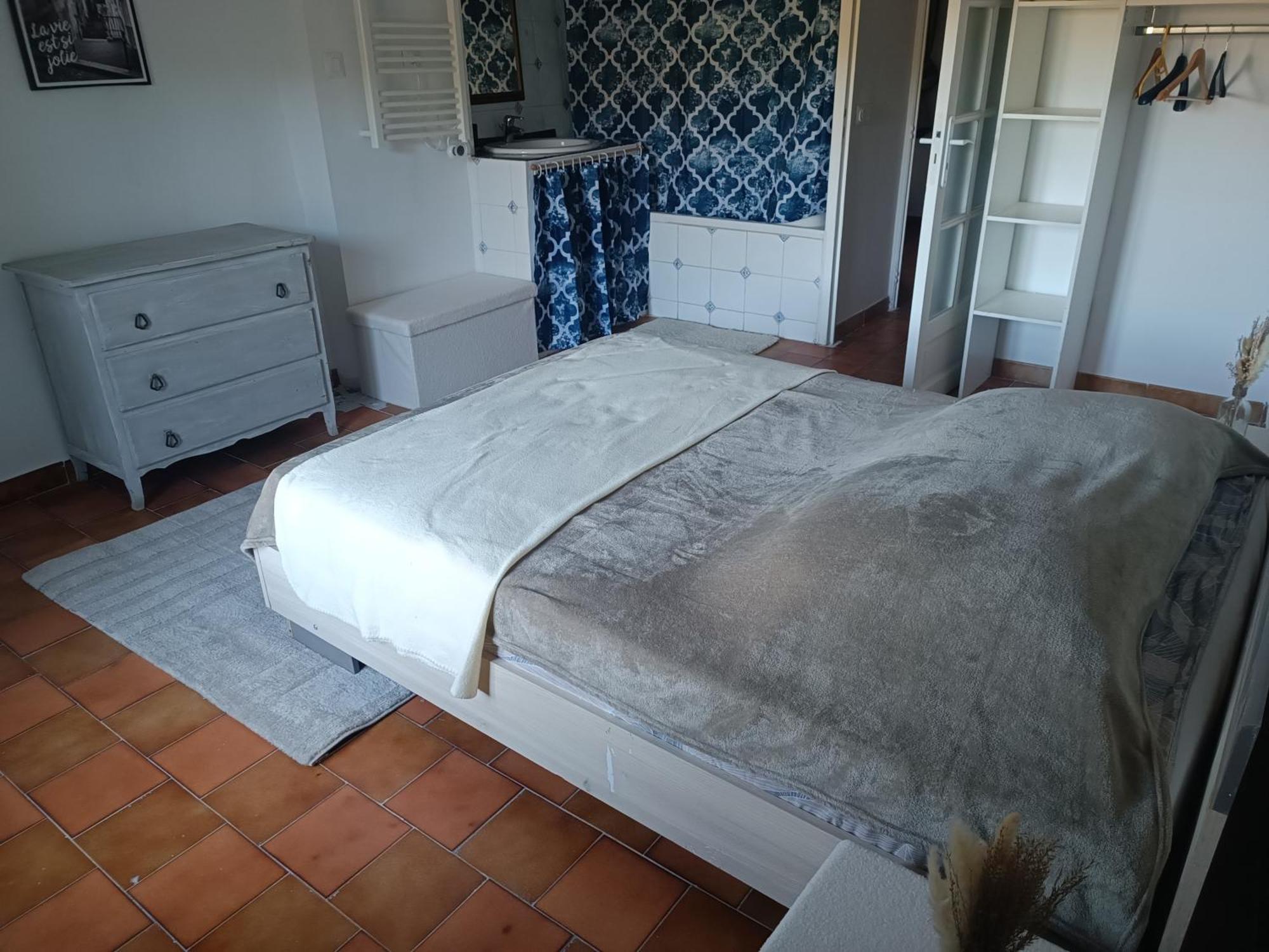 Apartmán Au Puits De Figa Figanières Exteriér fotografie